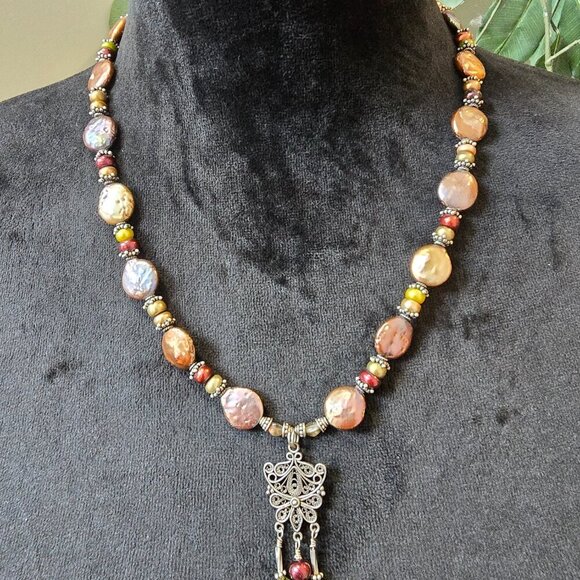 Womens Fashion Multicolor Metal Beaded Pendant Necklace with Toggle Clasp - Picture 3 of 6